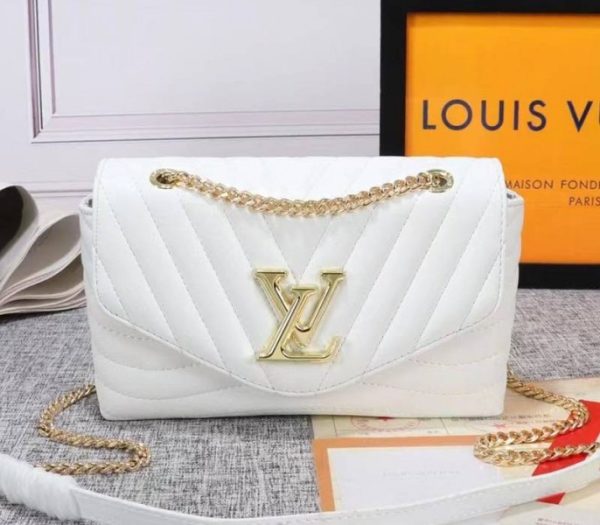 Replica Louis Vuitton Wave Chain Bag In Ivory