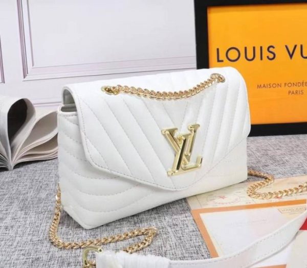 Replica Louis Vuitton Wave Chain Bag In Ivory - Image 2