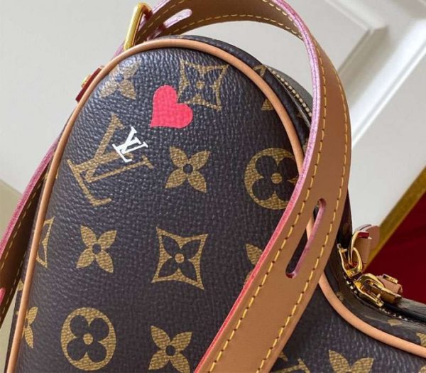 Replica Louis Vuitton Monogram Canvas Game On Coeur Bag - Image 8