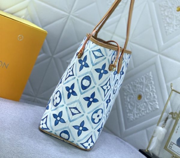 Replica Louis Vuitton LV By The Pool Monogram Tiles Canvas Neverfull MM Tote In Lagoon Blue - Image 5