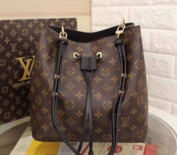 Replica Louis Vuitton Monogram Canvas NeoNoe MM Bag In Black