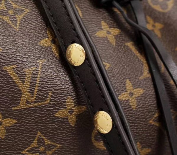 Replica Louis Vuitton Monogram Canvas NeoNoe MM Bag In Black - Image 9