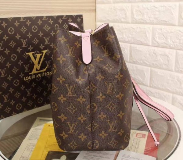 Replica Louis Vuitton Monogram Canvas NeoNoe MM Bag In Rose Poudre - Image 4