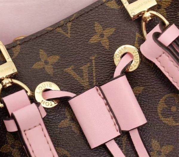 Replica Louis Vuitton Monogram Canvas NeoNoe MM Bag In Rose Poudre - Image 7