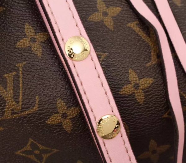 Replica Louis Vuitton Monogram Canvas NeoNoe MM Bag In Rose Poudre - Image 8