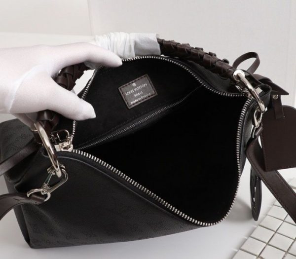 Replica Louis Vuitton Mahina Beaubourg MM Hobo In Black - Image 5