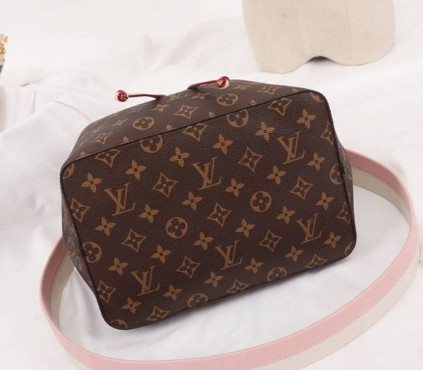 Replica Louis Vuitton Monogram Canvas NeoNoe MM Bag - Image 4