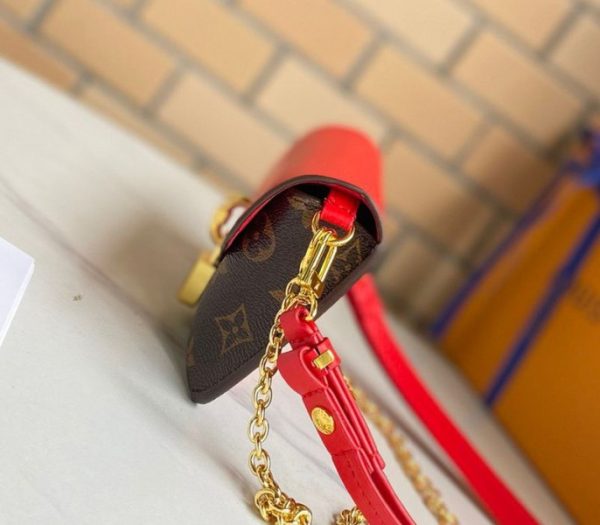 Replica Louis Vuitton Monogram Canvas Padlock On Strap Bag In Red - Image 3