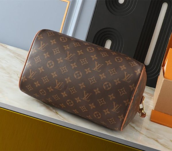 Replica Louis Vuitton Monogram Canvas Soft Speedy 30 Boho Handbag In Tan - Image 4