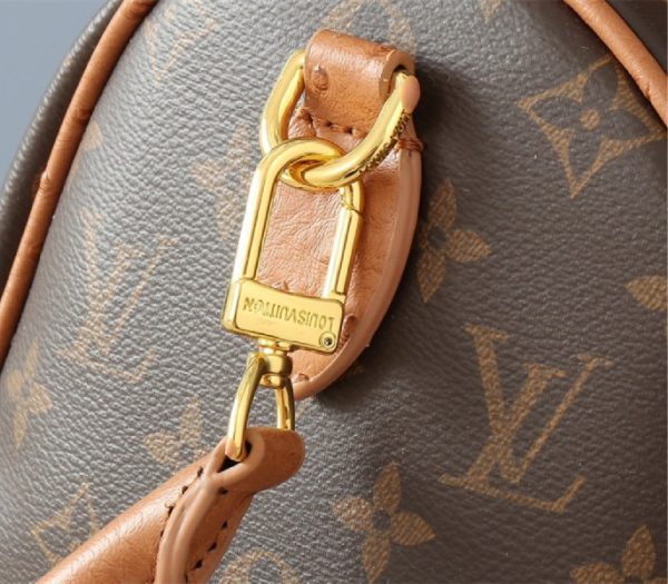 Replica Louis Vuitton Monogram Canvas Soft Speedy 30 Boho Handbag In Tan - Image 9