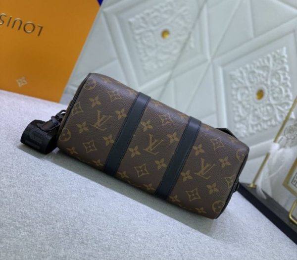 Replica Louis Vuitton Monogram Canvas Keepall Bandouliere 25 In Black - Image 4