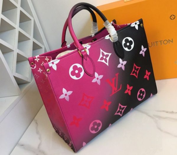 Replica Louis Vuitton Spring 2022 Onthego GM Tote In Midnight Fuchsia - Image 4