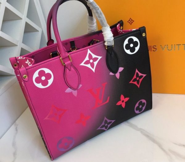 Replica Louis Vuitton Spring 2022 Onthego MM Tote In Midnight Fuchsia - Image 4