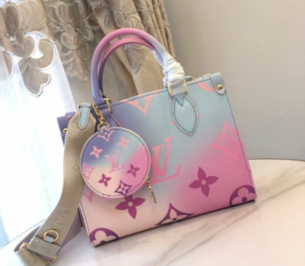 Replica Louis Vuitton Spring 2022 Onthego PM Tote In Pastel Pink - Image 3