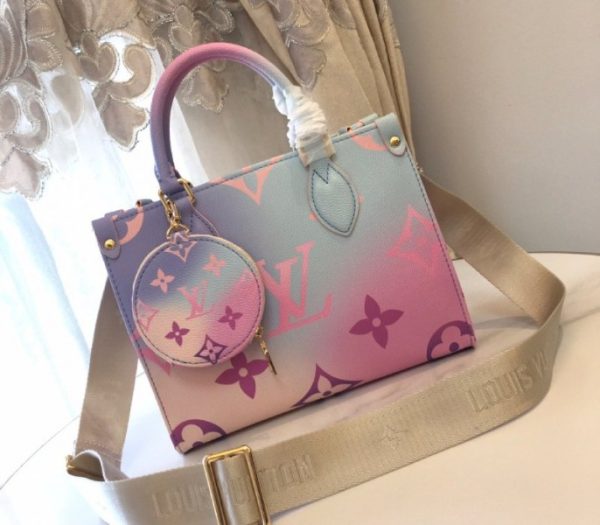 Replica Louis Vuitton Spring 2022 Onthego PM Tote In Pastel Pink - Image 4