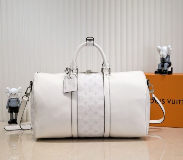 Replica Louis Vuitton Taiga Leather Keepall Bandouliere 50 Travel Bag In White