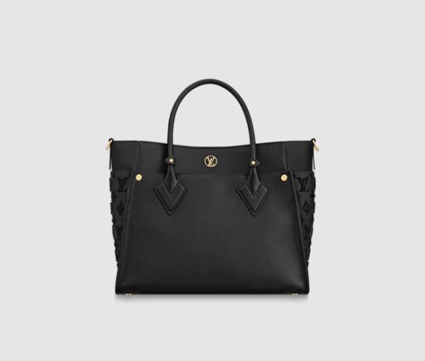 Louis Vuitton ON MY SIDE MM M53826 - Image 4