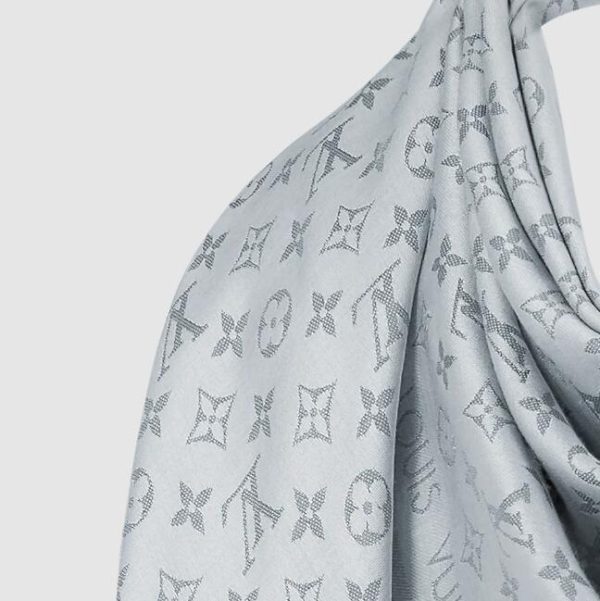 Louis Vuitton MONOGRAM SHINE SHAWL M76353 - Image 3