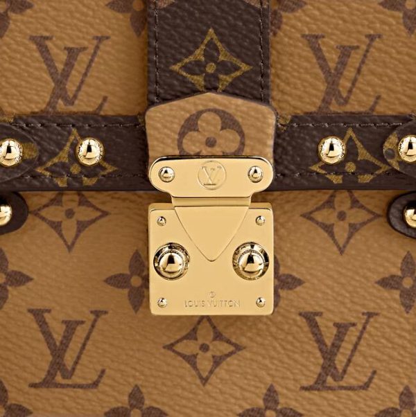 Louis Vuitton VERTICAL TRUNK POCHETTE M67873 - Image 3