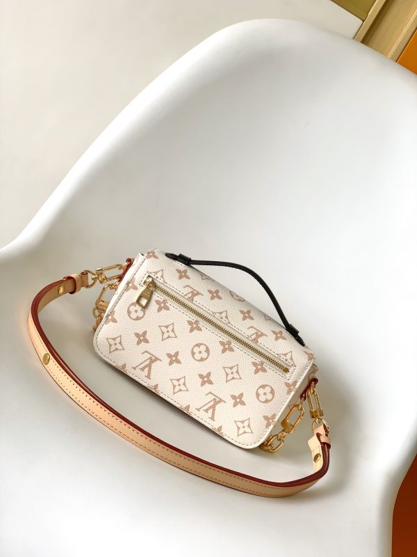 Louis Vuitton M46914 LV white Pochette Métis East West handbag - Image 2