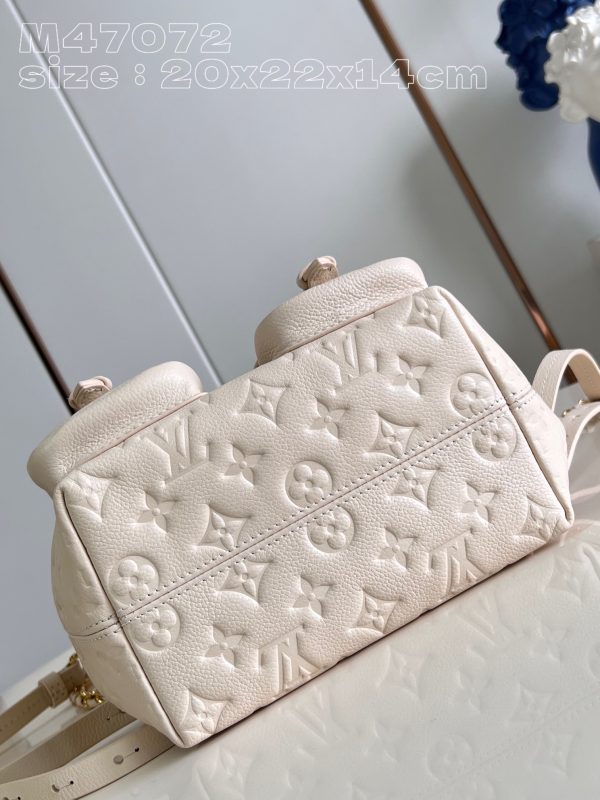 Louis Vuitton LV WhitebackpackM47072 - Image 2