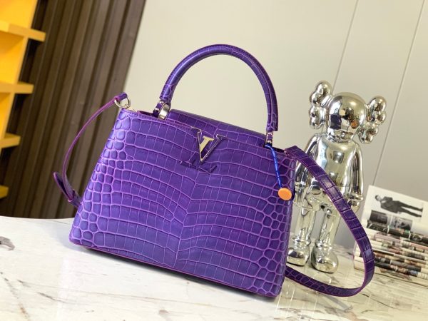 Louis Vuitton N94910 Capucines Amethyste