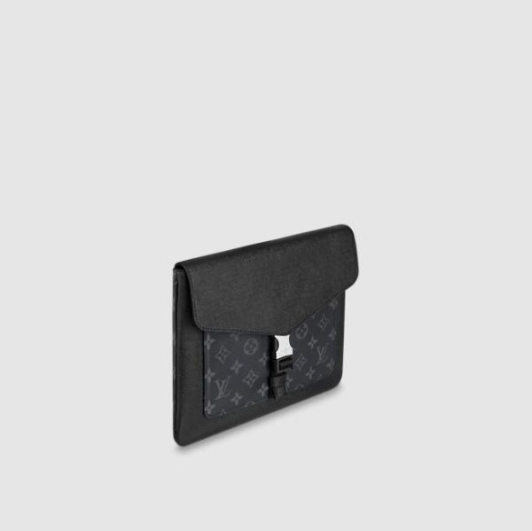 Louis Vuitton OUTDOOR FLAP MESSENGER M30413 - Image 2